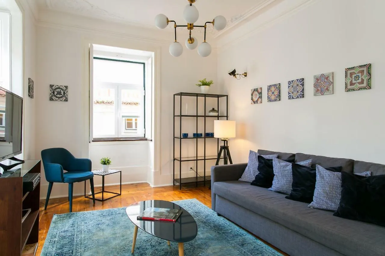 Joivy Splendid 2Br Flat In Bairro Alto, Nearby Luis De Camoes Square location