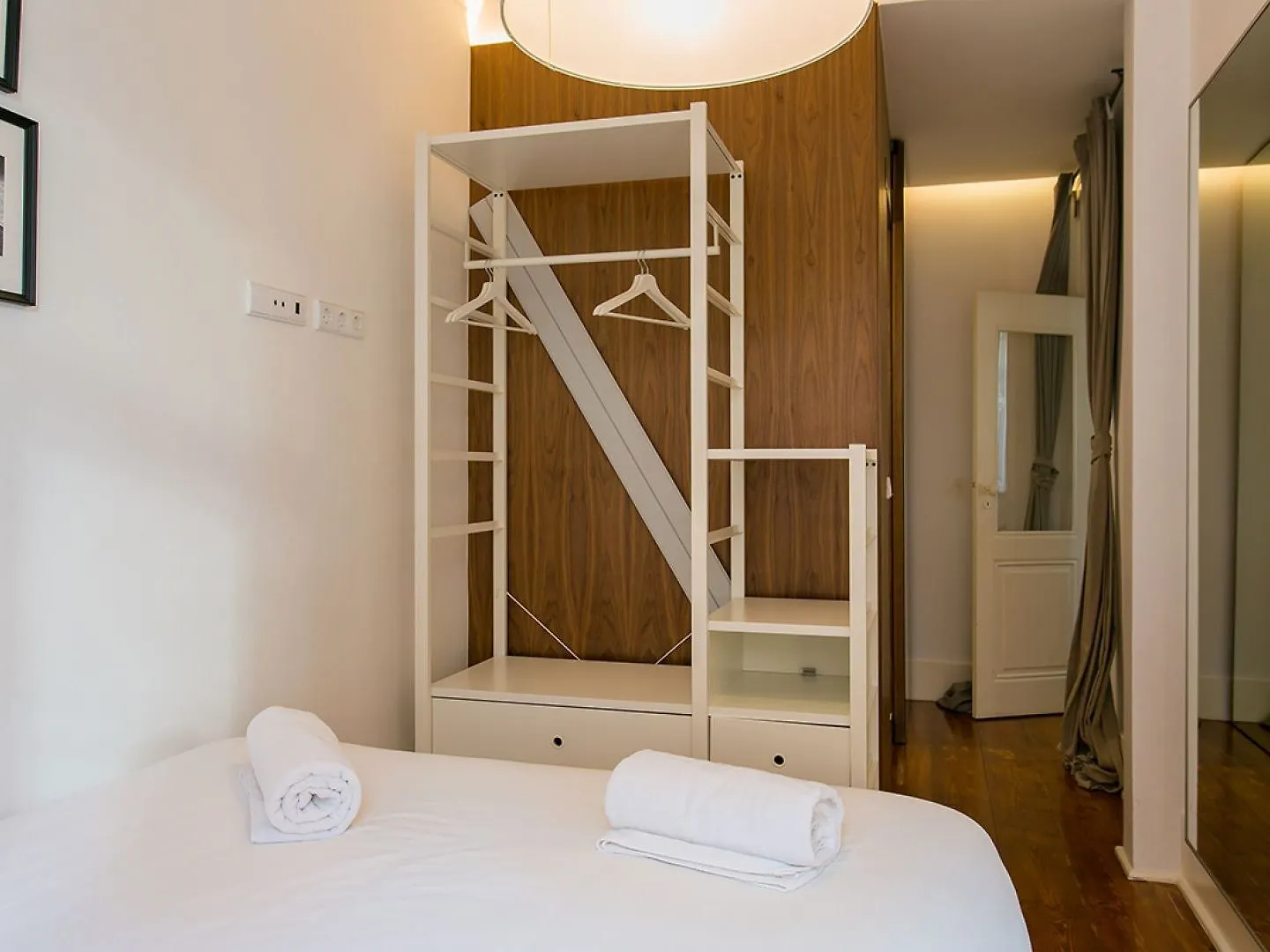 Joivy Splendid 2Br Flat In Bairro Alto, Nearby Luis De Camoes Square Apartment Lisbon