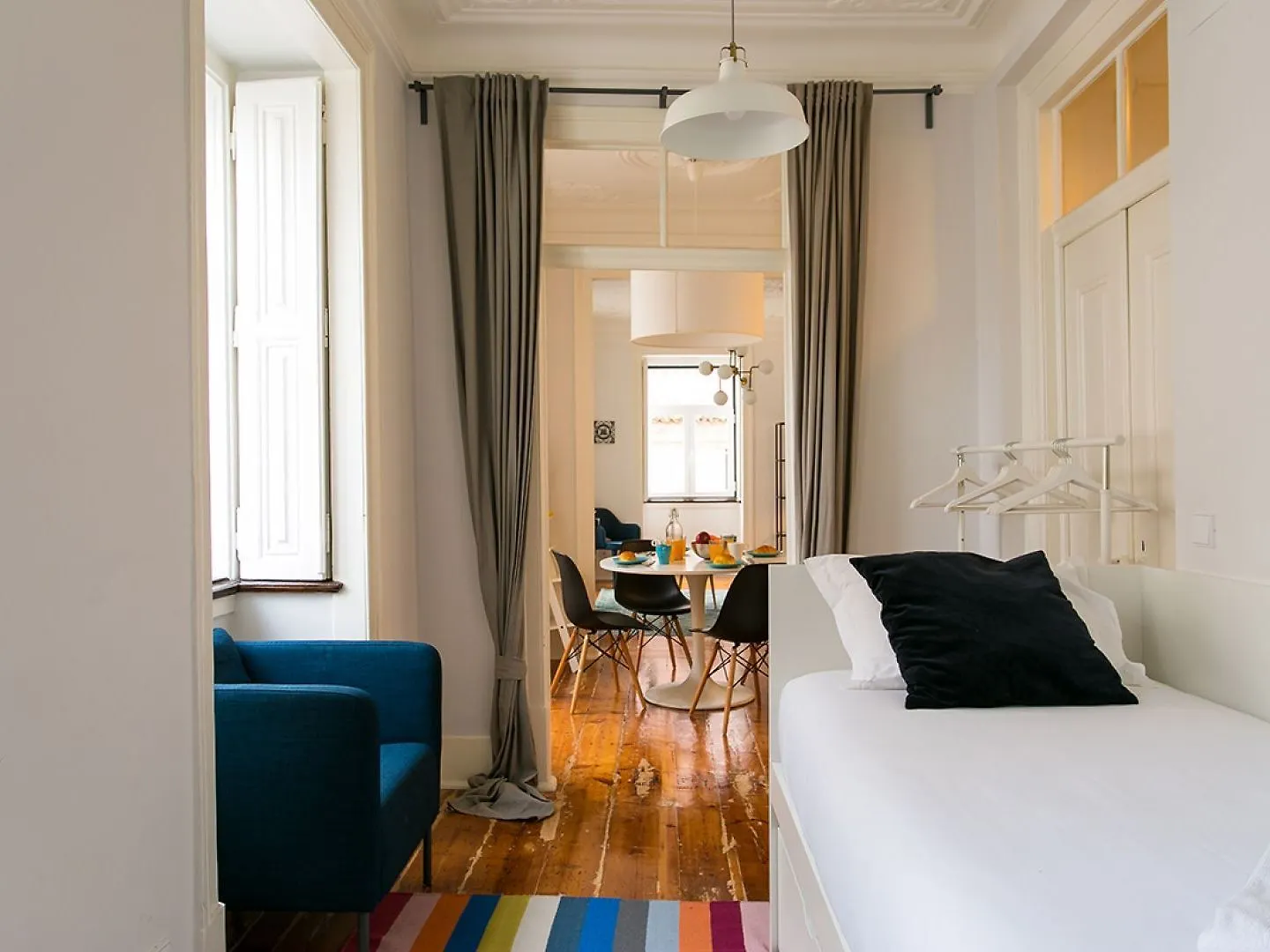 Joivy Splendid 2Br Flat In Bairro Alto, Nearby Luis De Camoes Square Apartment Lisbon 0*,  Portugal